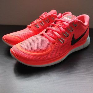 Nike Womens Free 5.0 Athletic Shoes (Size 7.5)
